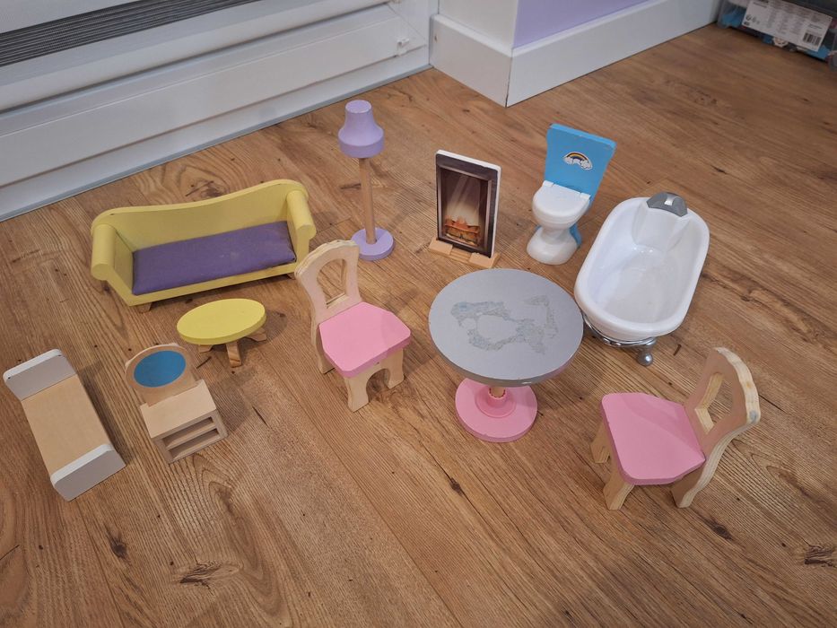 Wielki zestaw Barbie: lalki, pieski, meble, ubranka