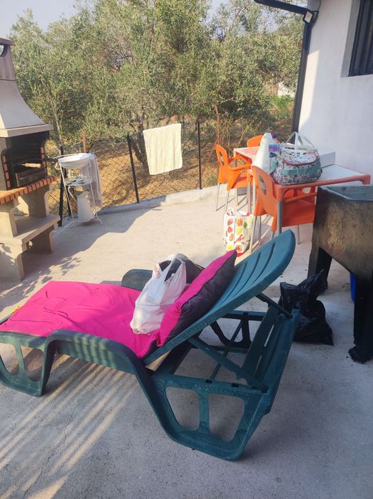 Vendo espaço rústico com casa remodelada a 10 minutos de carro a Vila