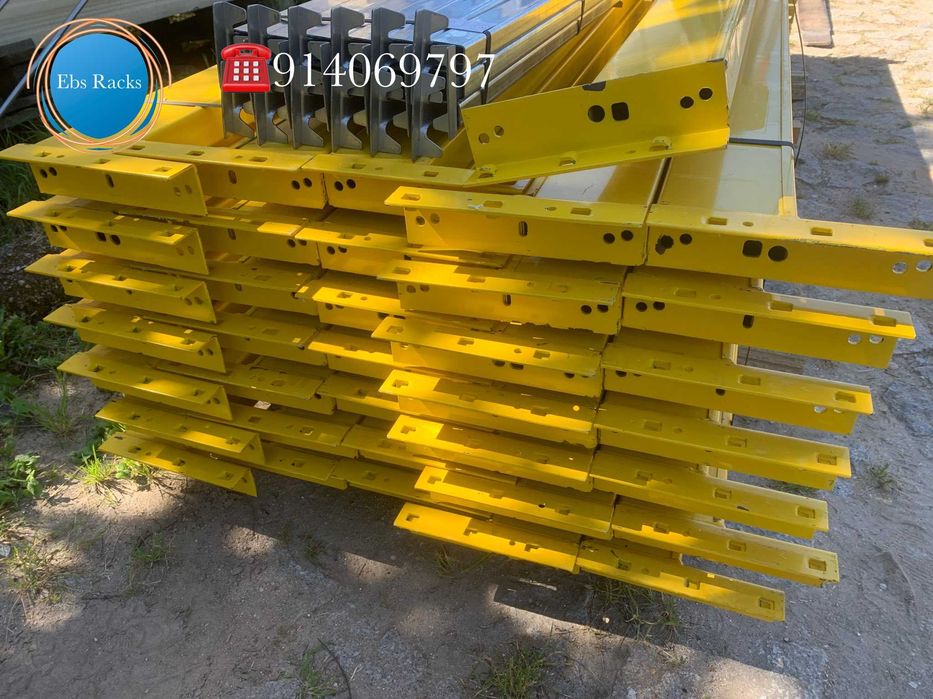 Grande lote de travessas e bastidores Kind (usado)