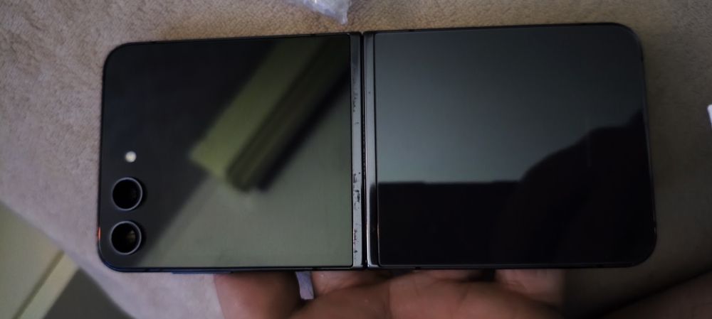 Интерактивная игрушка Samsung flip z5