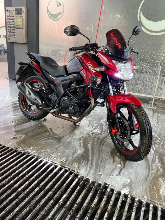 Lofan erokez Кп 200