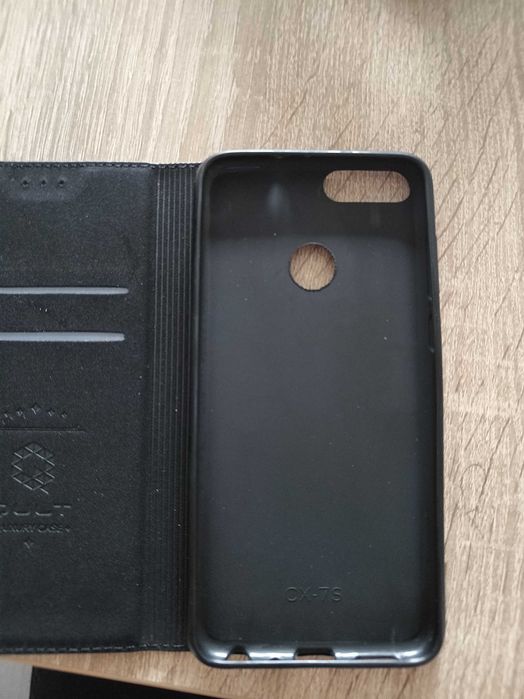 Etui do smartfonów