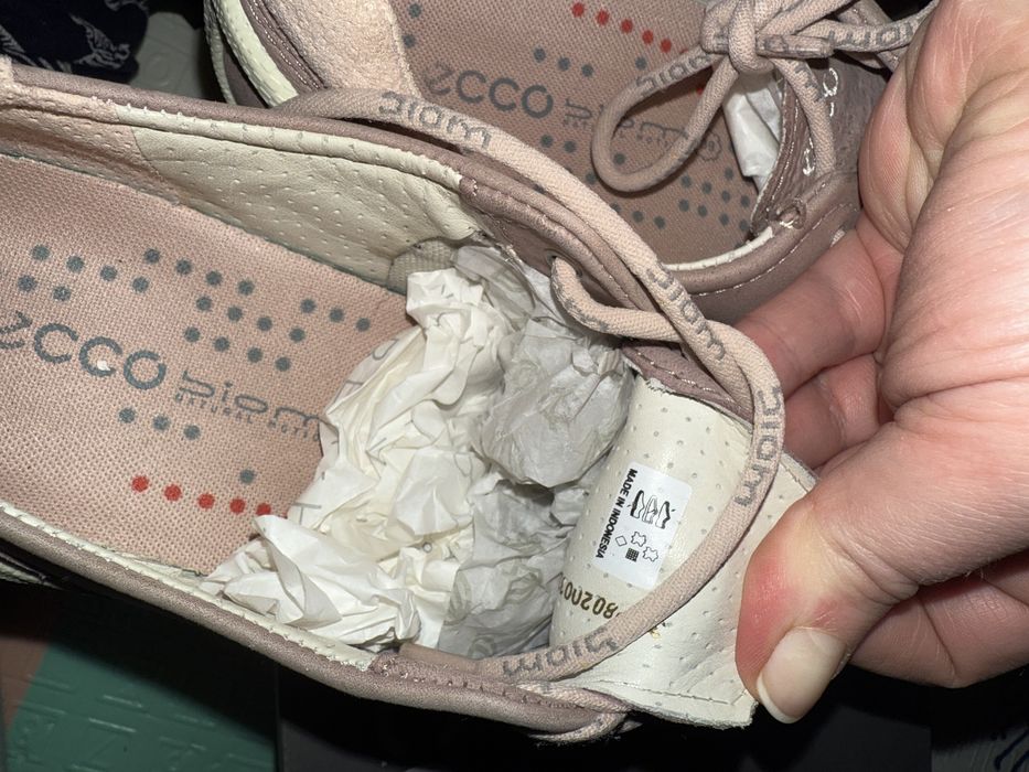 Жіночі кросівки ecco biom 40 розмір