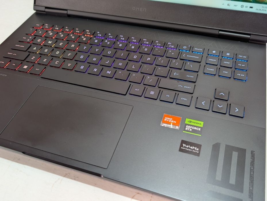 ігровий HP Omen _Ryzen 5-7640hs_RTX 4050_16,1"