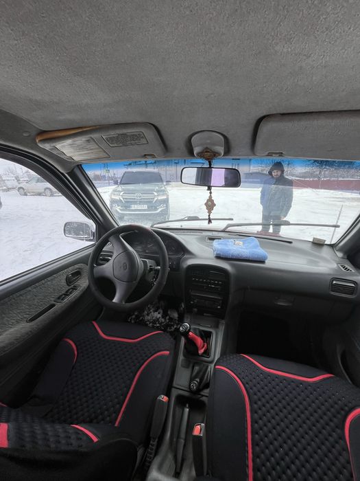 Kia sportege 1 гарний