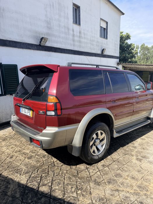 Mitsubishi Pajero Sport Wagon
