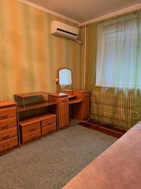 Сдам 3к.кв метро "Студенческая", с/м "Класс"