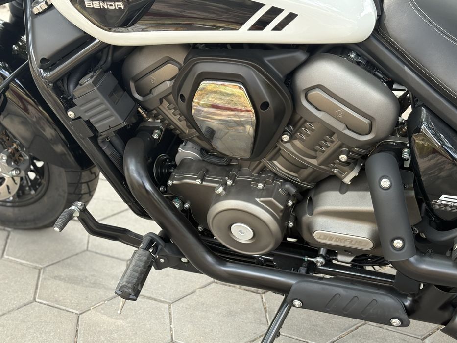Мотоцикл BENDA Dark Flag 900