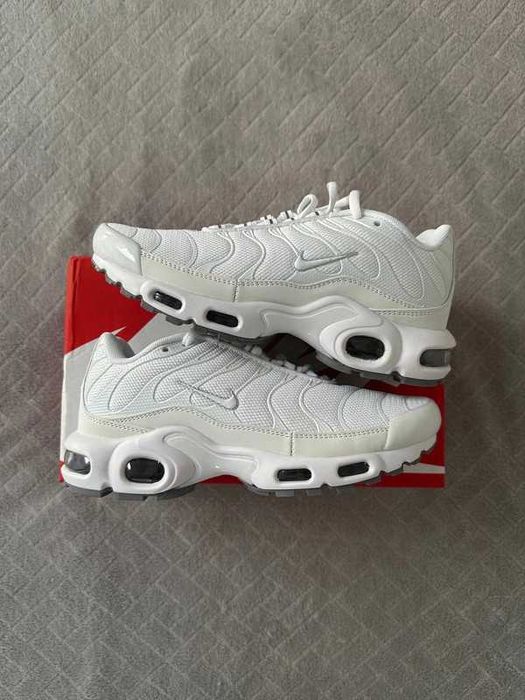 Buty meskie Nike_Air Max TN Plus Biały R.42