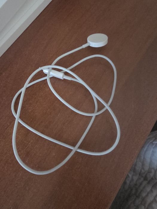 Наручний годинник Apple watch SE . Як новий