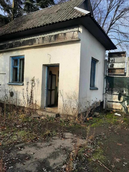 оренда виробничий комплекс Облавтодору 3601 кв.м Хуст,вул.Нарцисова,5