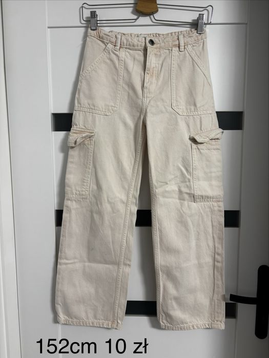 Spodnie z szerokimi nogawkami