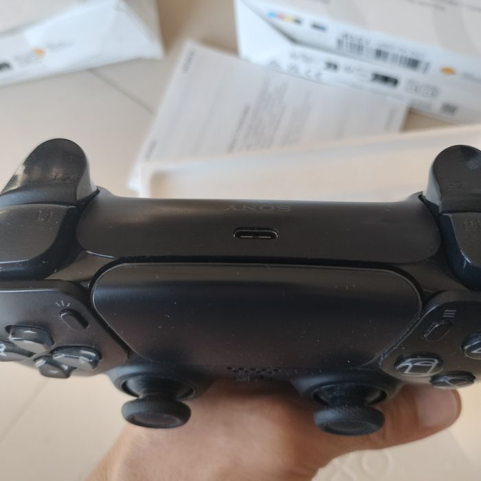 Pad do konsoli ps5 PS4