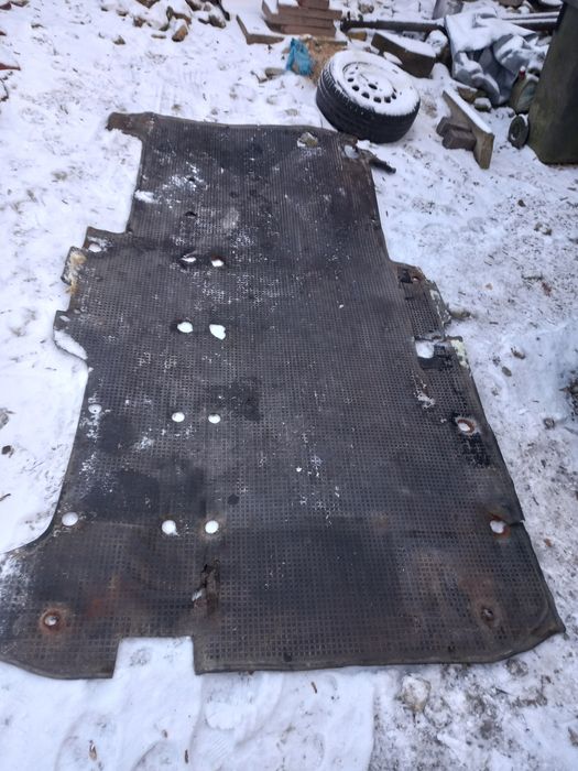 Vw t4 wykladzina gumowa wersja long caravelle transporter