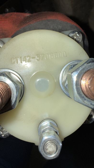 Втягуюче реле  КАМАЗ  УРАЛ МАЗ CT142-3708800