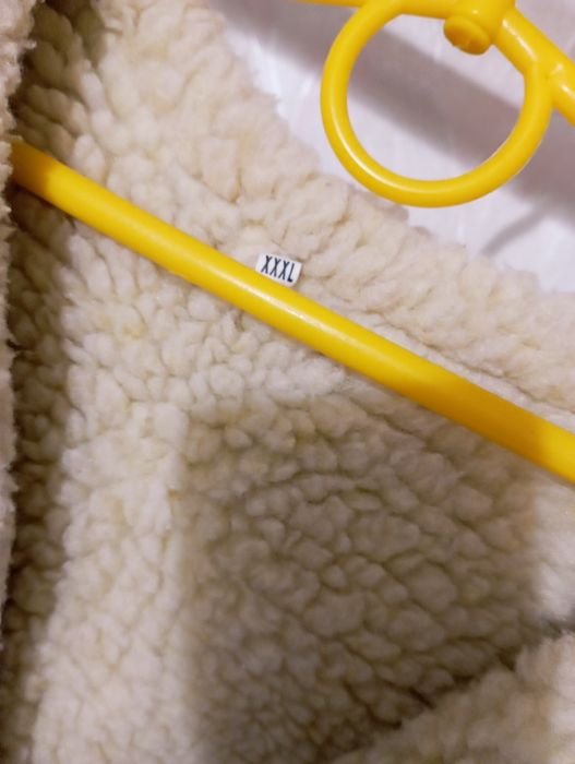 Новий желет овчиний XXXL (50-52)