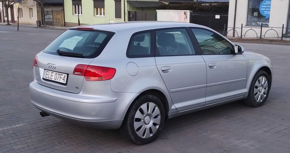 AUDI A3 1.6 MPI 5-drzwiowe