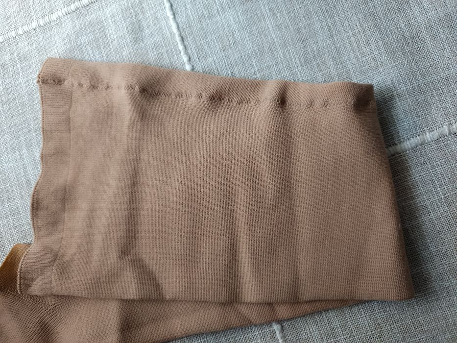 Knee-High Elastic Sock64553100485122122