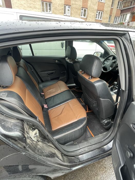 продам Opel Astra H
