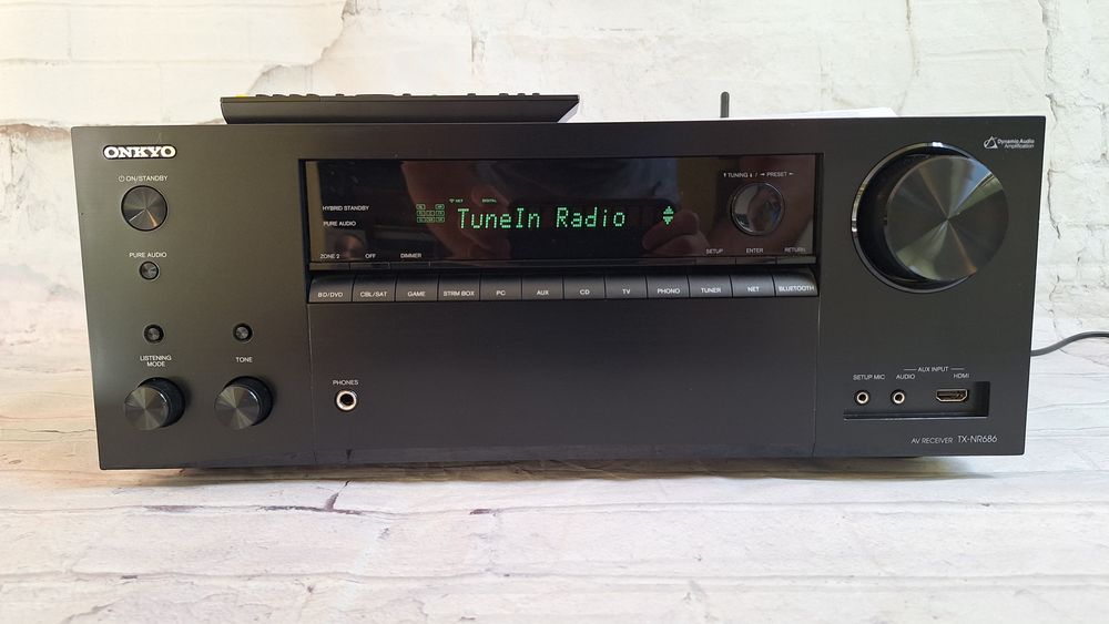 7.2 Onkyo Tx-nr686 Wi-Fi BT 4k 60p Atmos vision HDR THX sonos