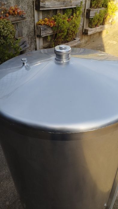 Cuba de inox 250 litros para vinho