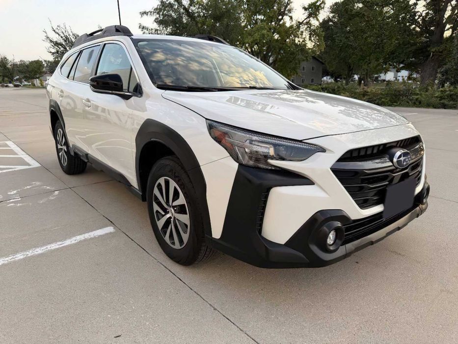 Subaru Outback      2024