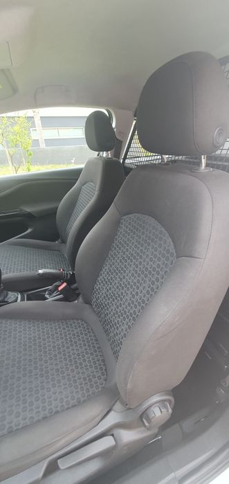 Opel corsa E carrinha comercial 2 lugares  carro económico