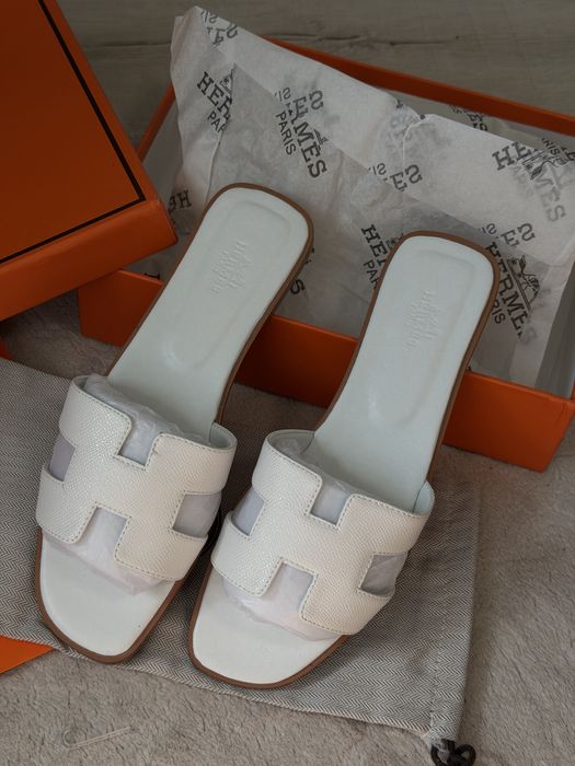 Шкіряні жіночі шльопанці Hermes 39 розмір (у наявності)