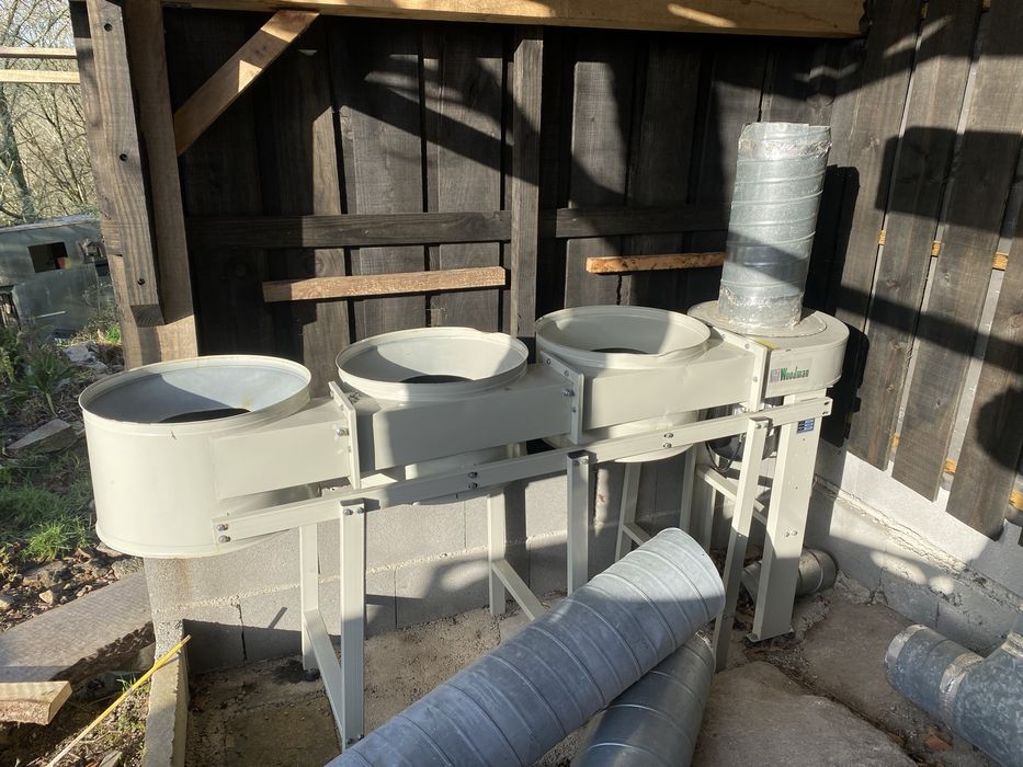 Sistema de aspiração de 4 sacos para carpintaria.