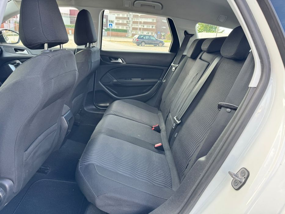 Peugeot 308 SW 1.6 bluehdi