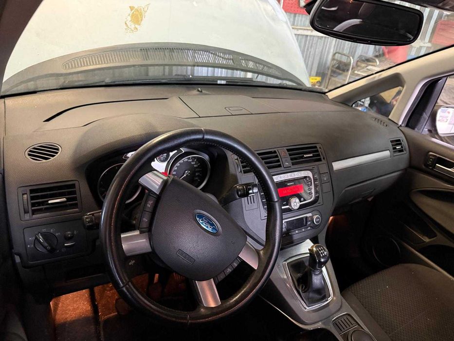 FORD C-Max Acidentada