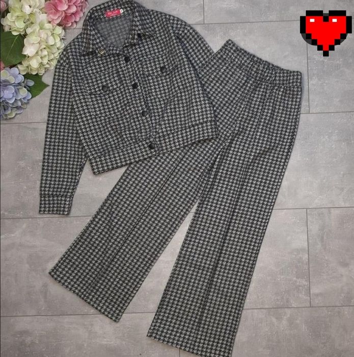 Костюм на дівчинку