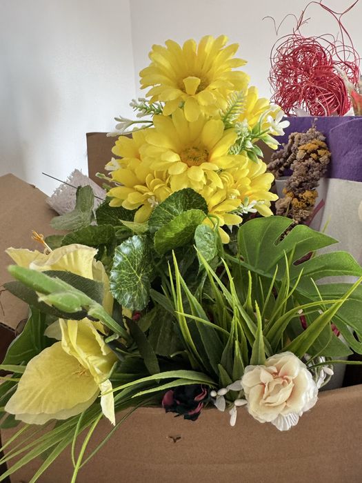 Fake flowers/ flores tecido
