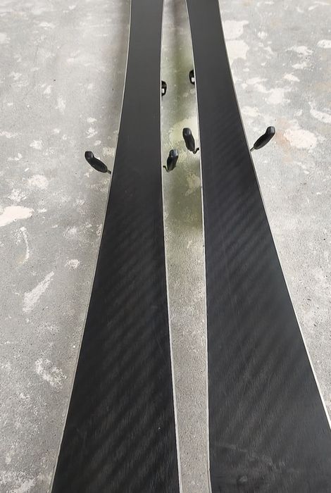 Narty Head Super Shape dł 147 cm