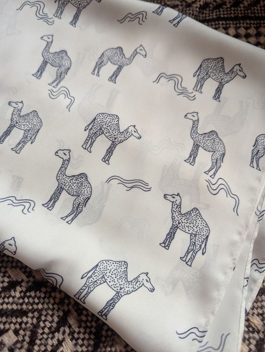 Apaszka Camel Wielbłąd Monki Scarf