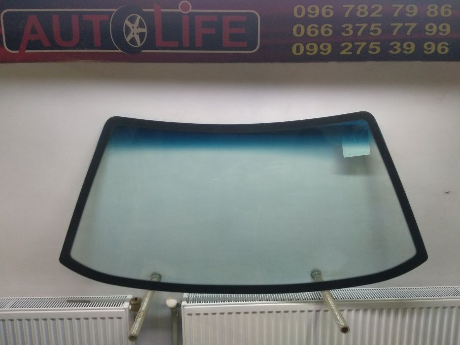 Лобове скло ВАЗ 1102/Таврия/Славута