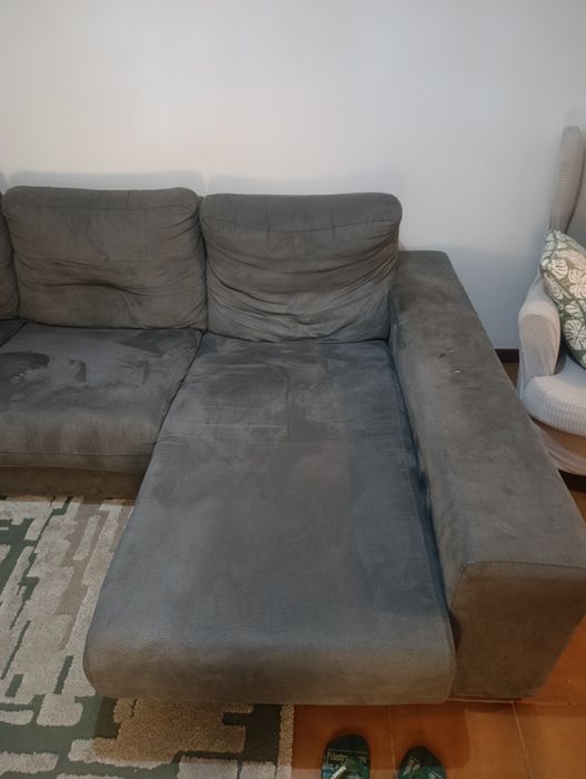 Sofá 3 lugares cinzento