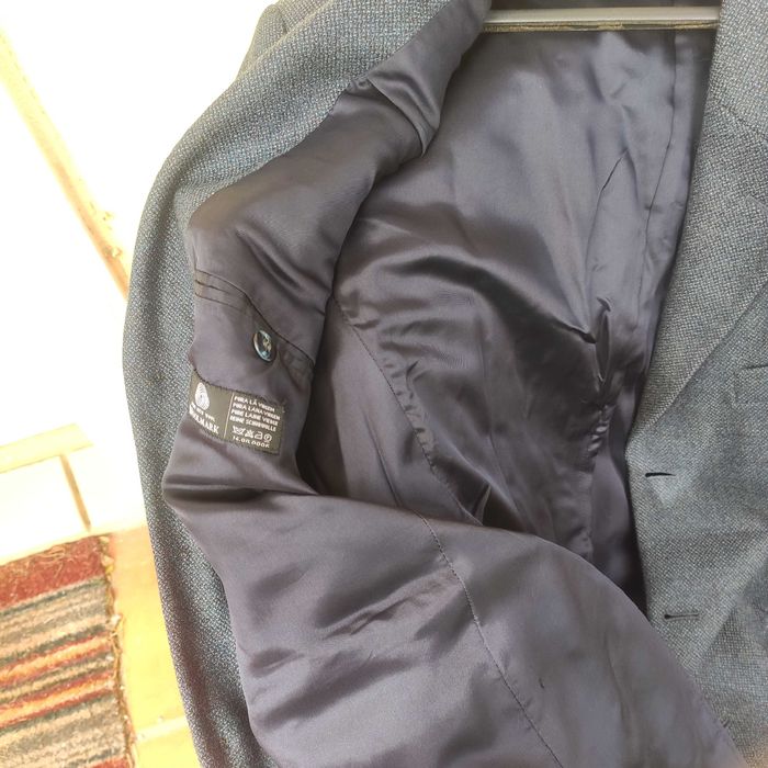 Variedade de casacos. Homem e MulherMuito bom estado
