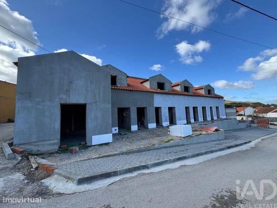 Casa / Villa T2 em Ventosa de 66,00 m2