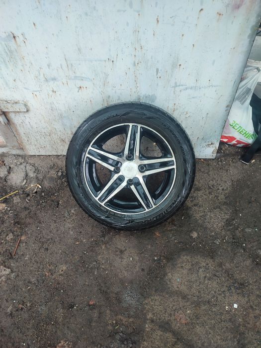 Титаны с резиной