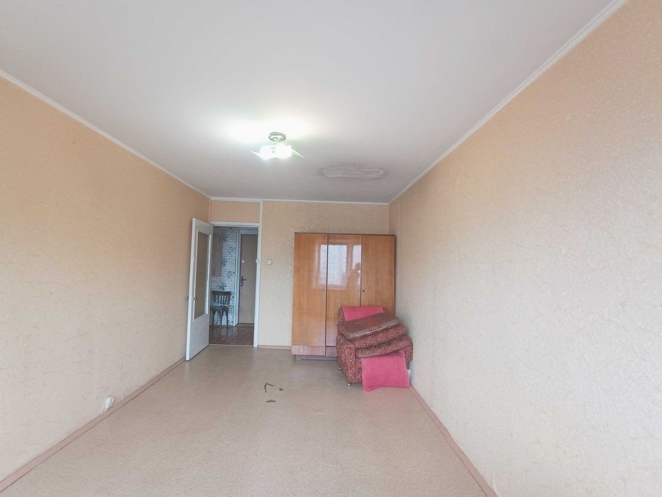 Продається квартира. М ДЕМІЇВСЬКА