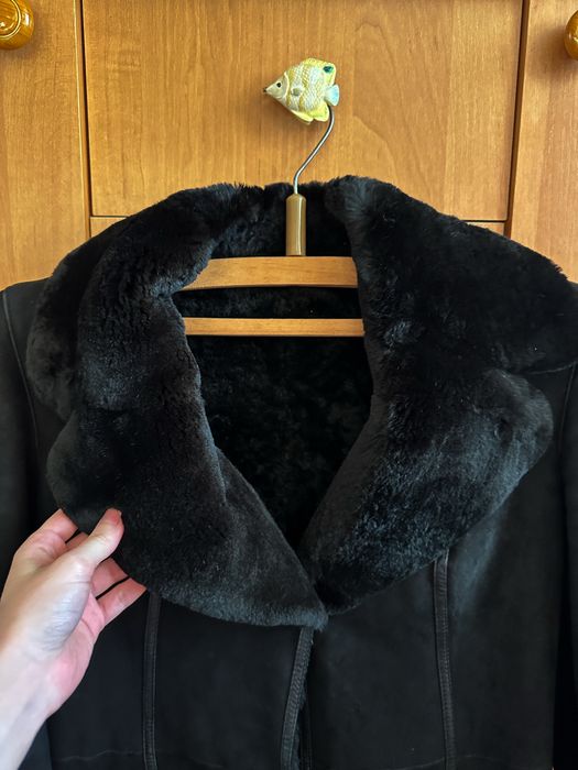 Жіноча чорна дублянка розмір М (маломірить підійде на S)