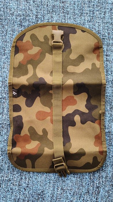 Kosmetyczka wojskowa / militarna - mocna, kompaktowa, camo