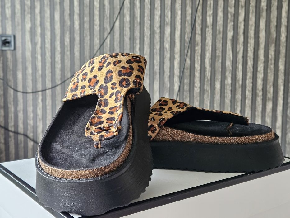 Шлепкі жіночі asos