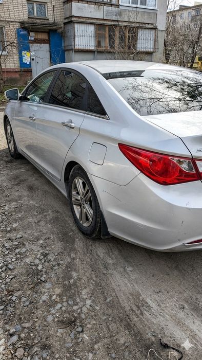 hyundai sonata  lpi