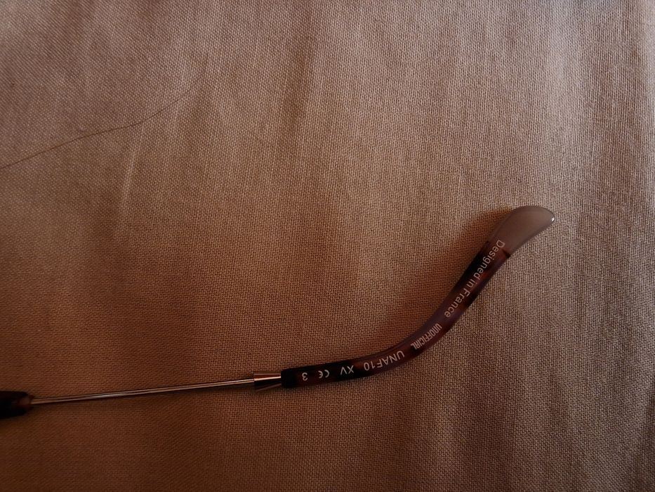 Oculos de Sol UnOfficial