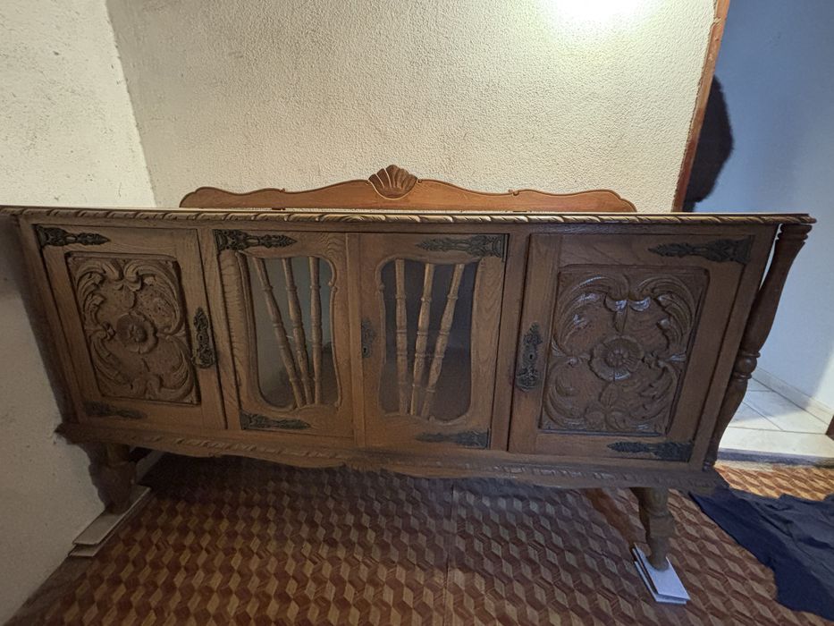 Móvel antigo 150cm bom estado