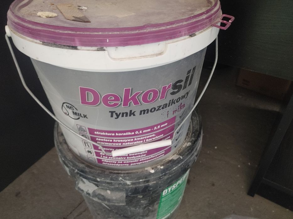 Tynk mozaikowy czern z brokatem