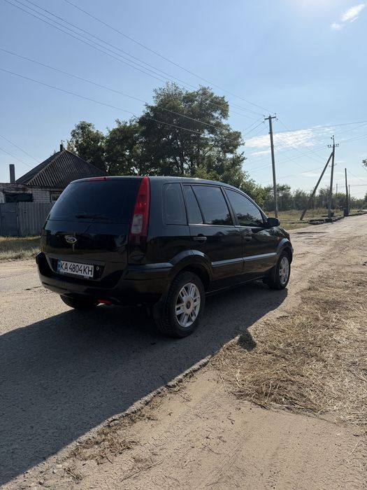 Продам Ford Fusion 1 4