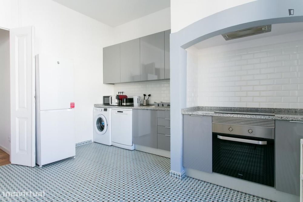 Quarto - localizado em Anjos Lisbon